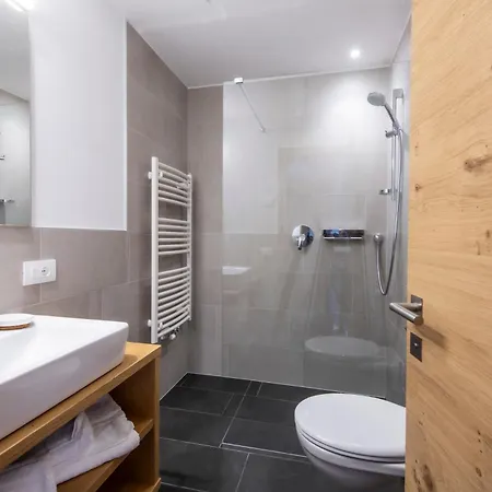 Picenin Apartment